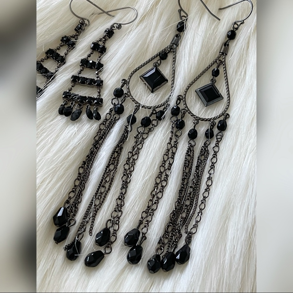 **SOLD**  Set of Black Rhinestone Earrings - Picture 4 of 6